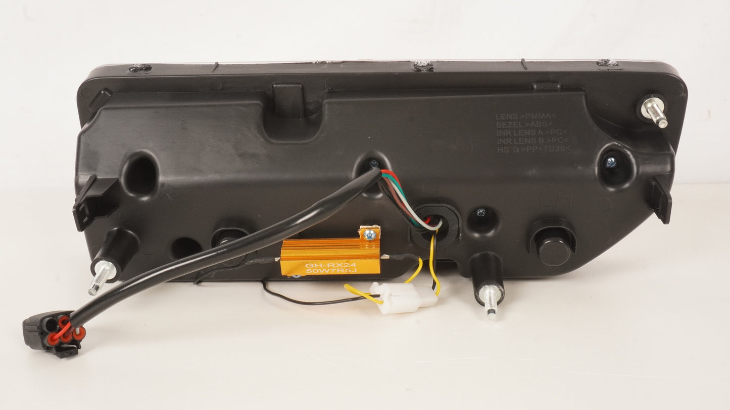 メーカー不明 LEDテールランプ JB64 JB74 JC74 ジムニー シエラ ノマド