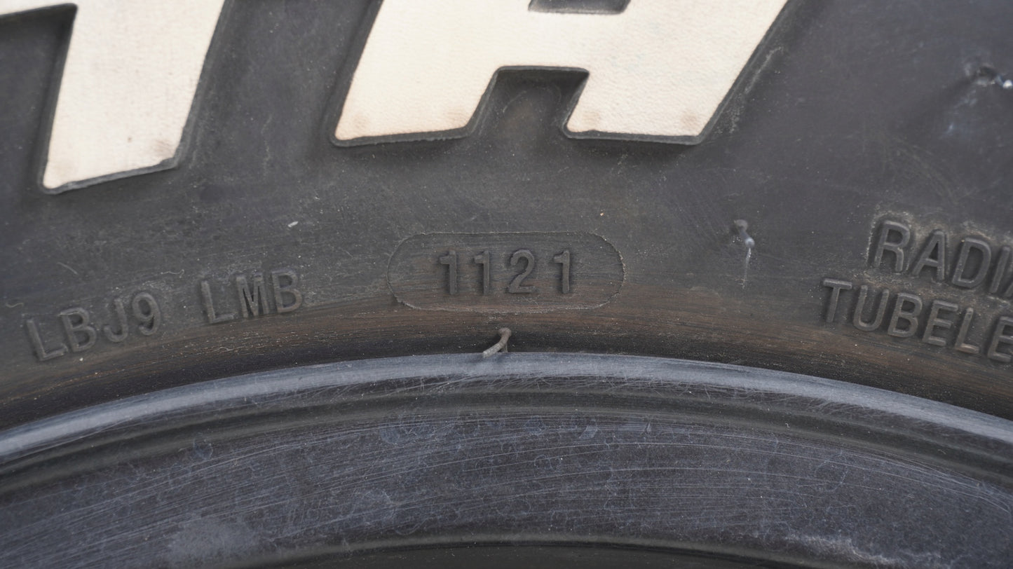 ORIGIN オリジン MUD-S7 16×5.5J -20 139.7-5H / MONSTA MUD WARRIOR 215/70R16 1本 タイヤホイールセット ブラックレター側組み 2021年製 モンスタ 未走行 スペアに