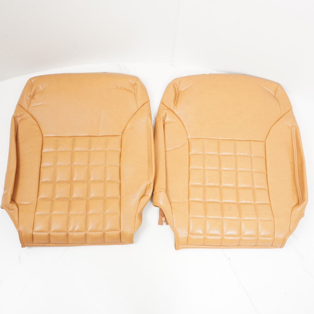 【未使用】 OUTCLASS-CARS アウトクラスカーズ シートカバー ヴィンテージ ワッフル JB64 JB74 ジムニー シエラ ※JB64 XGグレード非対応