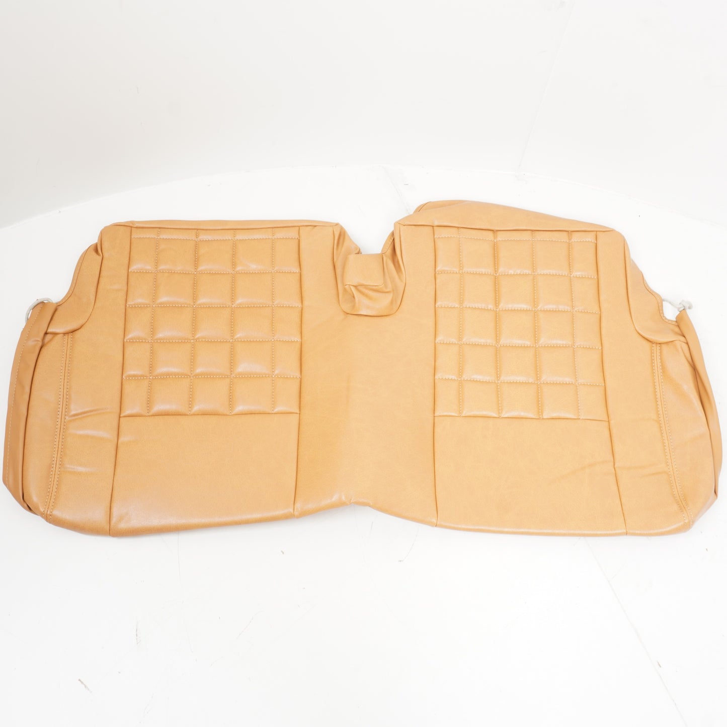 【未使用】 OUTCLASS-CARS アウトクラスカーズ シートカバー ヴィンテージ ワッフル JB64 JB74 ジムニー シエラ ※JB64 XGグレード非対応