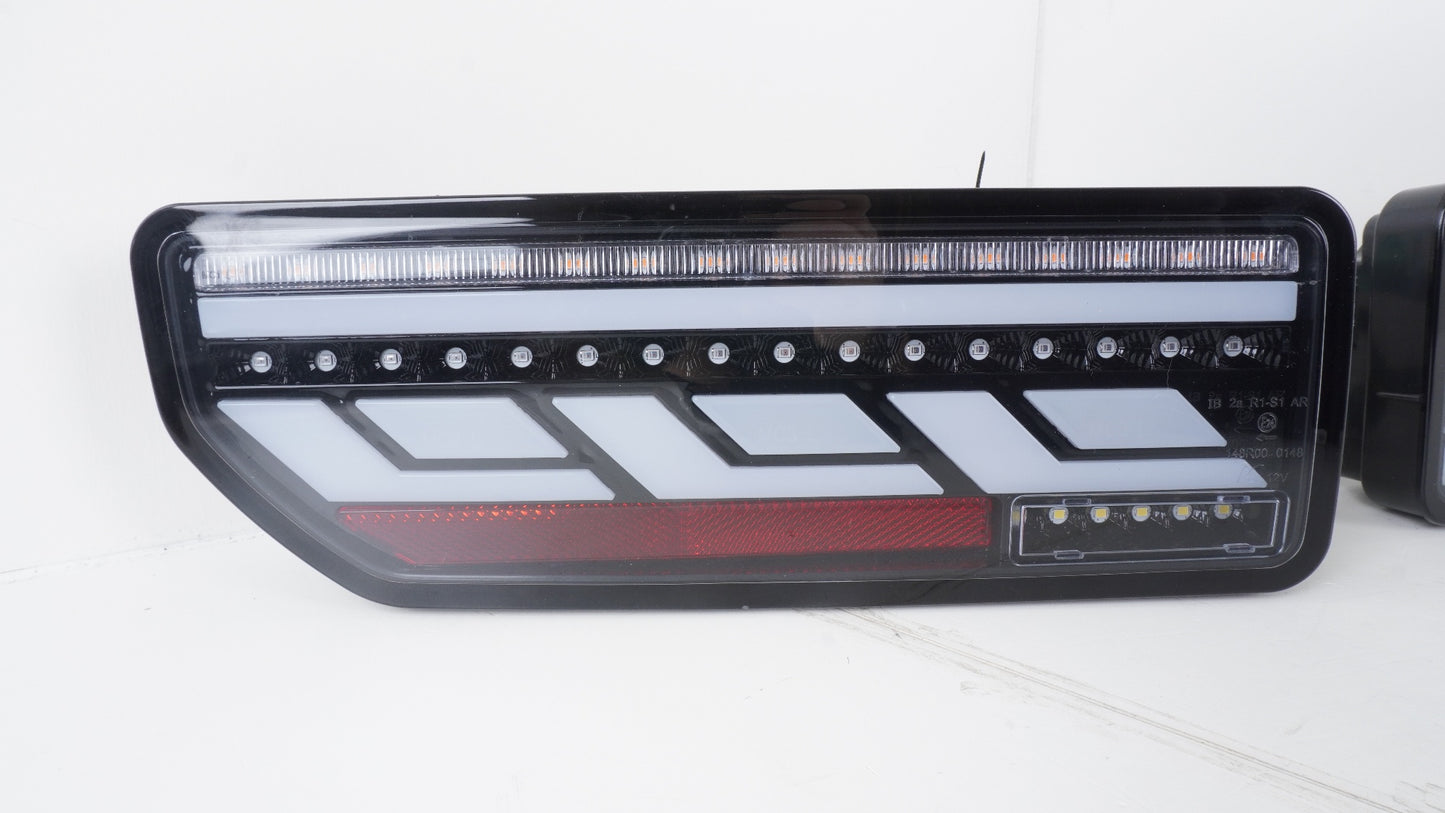 ショウワガレージ LEDテールランプ E00162 クリアレンズ ホワイトバー  JB64 JB74 JC74 ジムニー シエラ ノマド