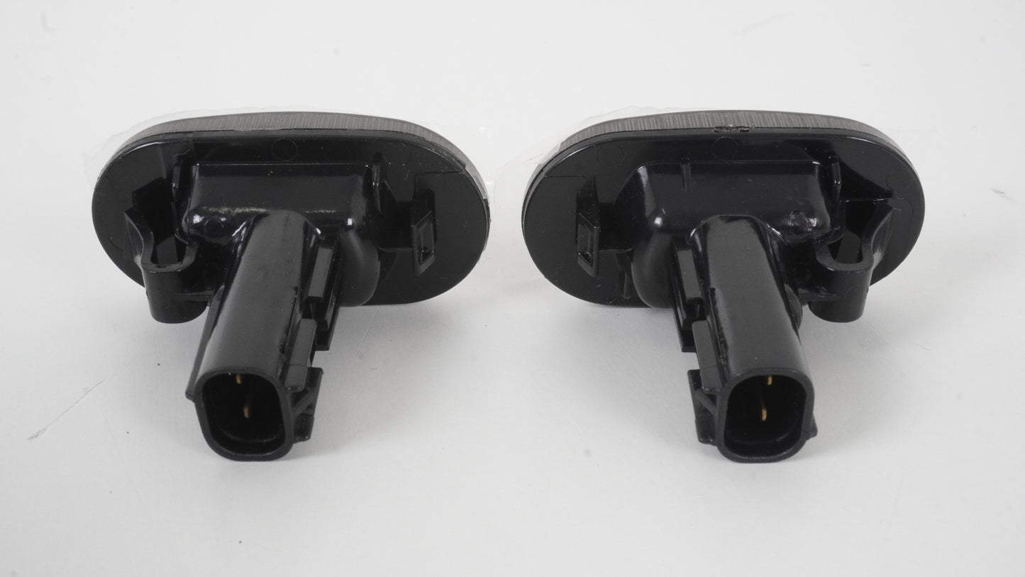 メーカー不明 サイドマーカー スモークレンズ JB64 JB74 ジムニー JB23W9型以降 JB43W8型以降装着不可