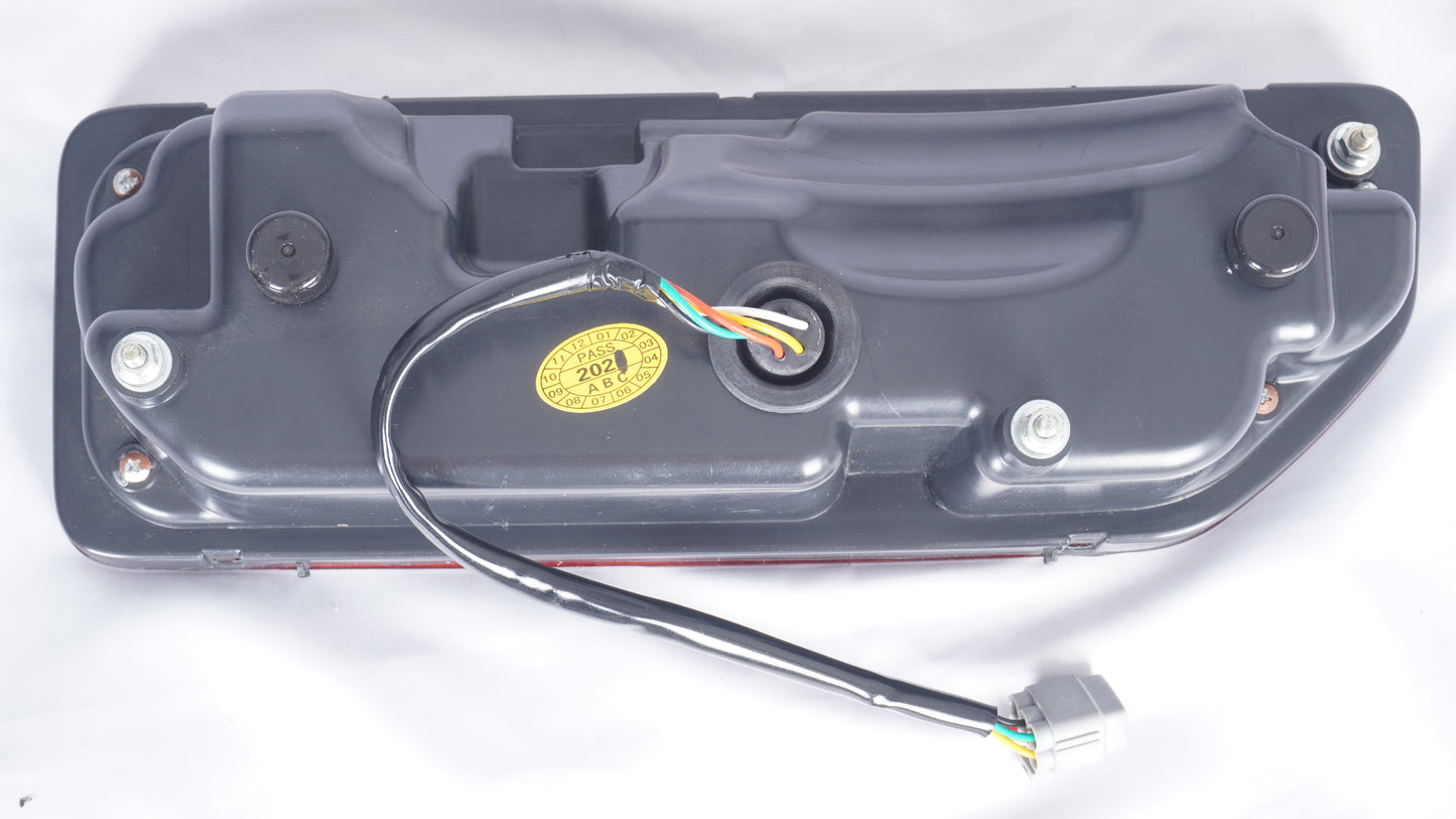 メーカー不明 LEDシーケンシャルテールランプ JB64 JB74 ジムニー シエラ