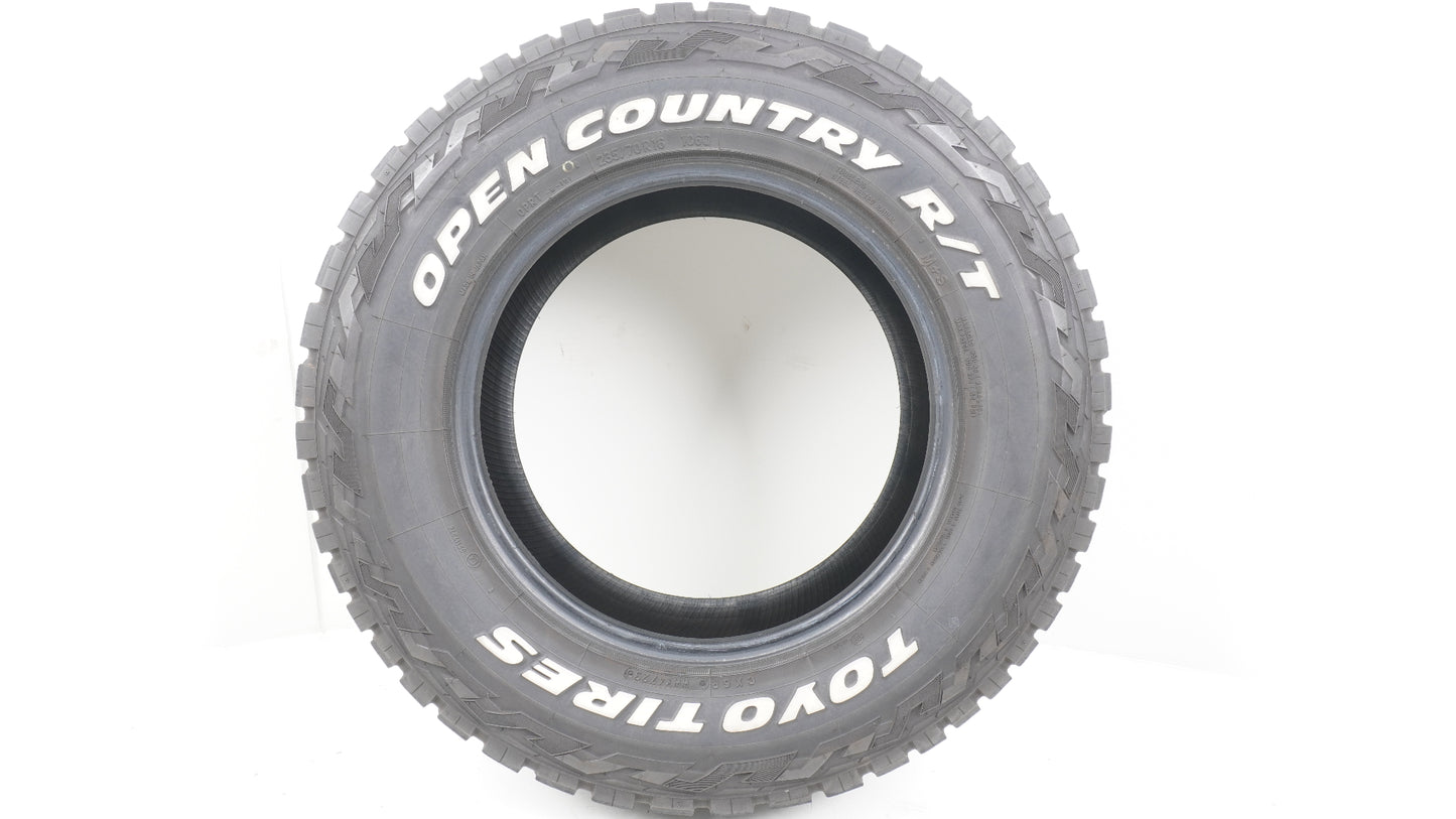2023年製 TOYO OPENCOUNTRY M/T オープンカントリー 235/70R16 106Q WL 4本