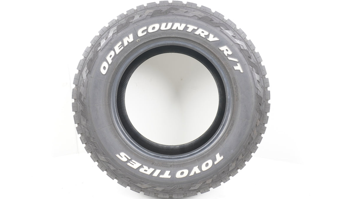 2023年製 TOYO OPENCOUNTRY R/T オープンカントリー 235/70R16 106Q WL 4本
