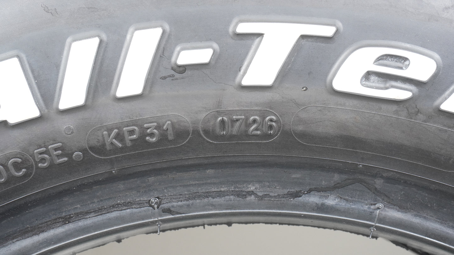 【走行僅か】【冬タイヤ規制対応】 2025年製 BFGoodrich ALL-TERRAIN KO3 グッドリッチ オールテレーン LT195/80R15 107S 4本