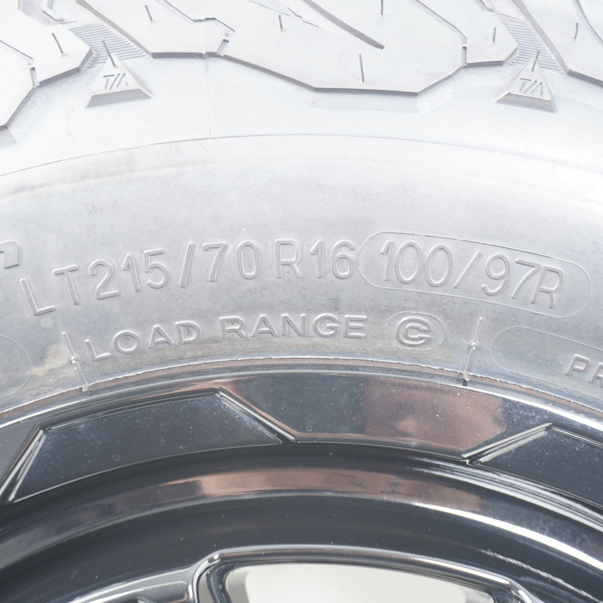 【未走行品】 2023年製 BFGoodrich All-Terrain KO2 グッドリッチ 215/70R16 / WEDS MUD VANCE06 16×6J -5 139.7-5H 1本