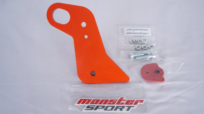 未使用品 MONSTER SPORT モンスタースポーツ 牽引フック 9ミリ レッド リア用 純正バンパー対応 JB64ジムニー JB74シエラ JC74ノマド
