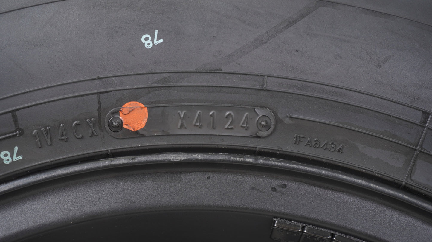 シーエルリンク ユニオンリム UNIONRIM HR MB/MC 16×5.5J +20 139.7-5H / ダンロップ グラントレック GRANDTREK XS1 215/70R16 WL ブラックレター側組み 2024年製 スタッドレス 4本セット