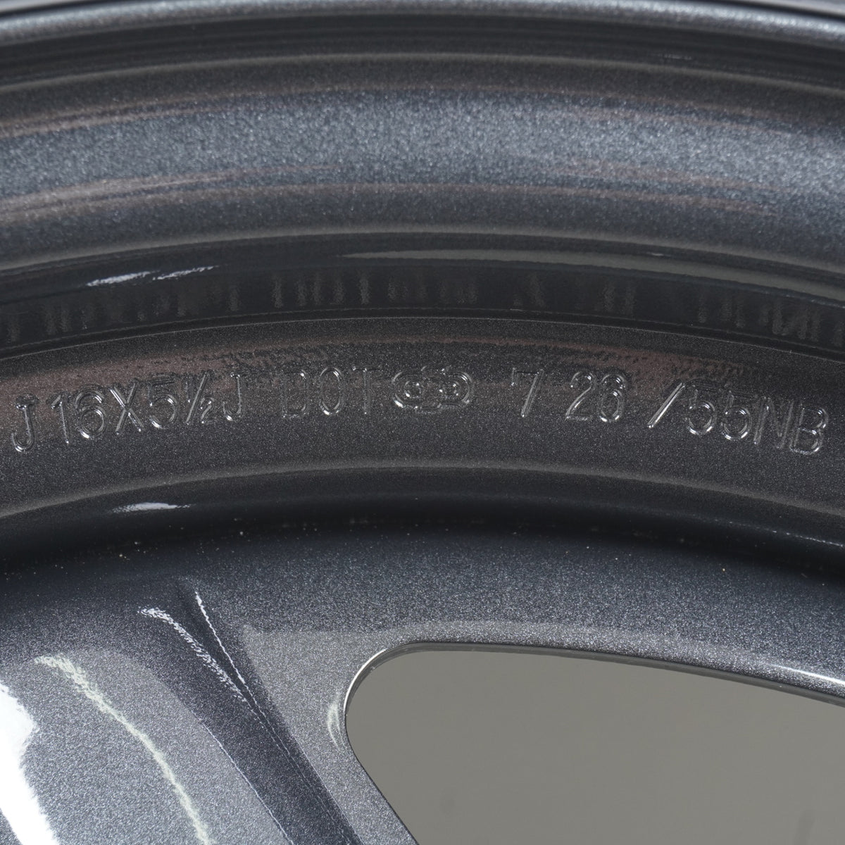 【未使用】  スズキ 純正 JB64 ジムニー タイヤホイールセット スチールホイール 1本