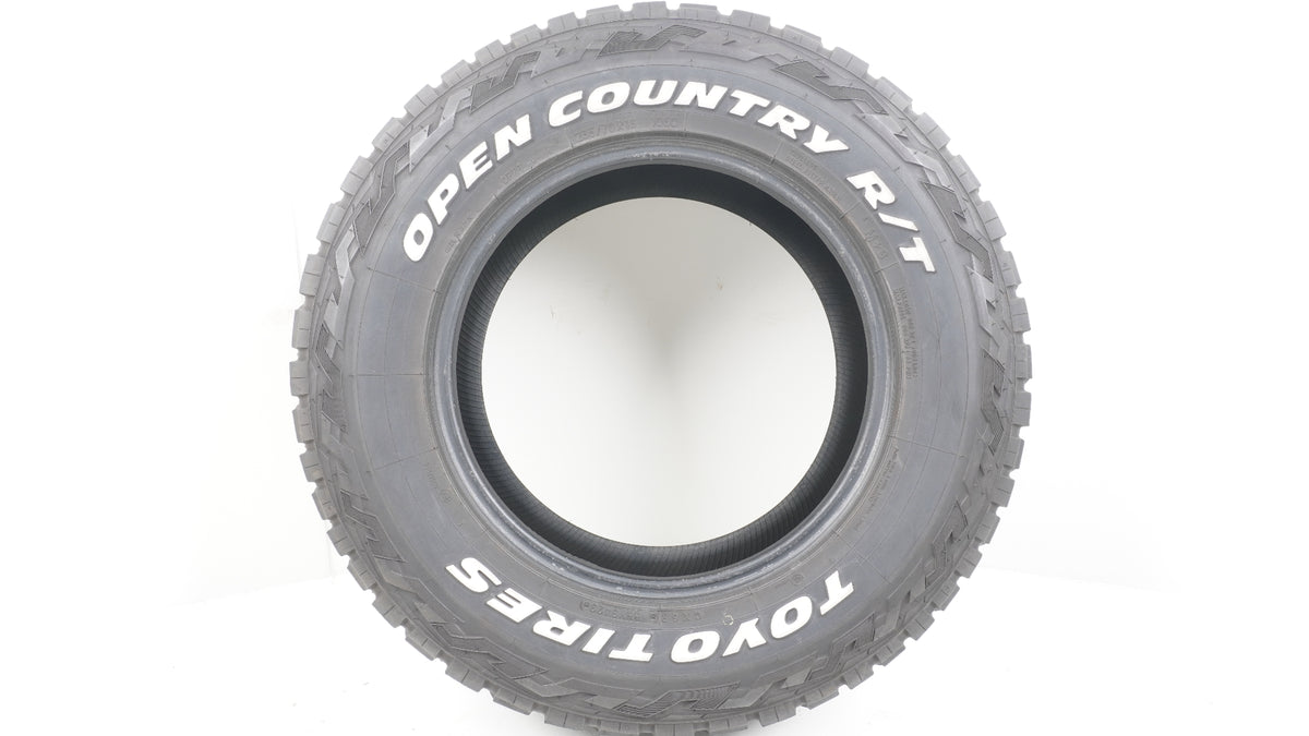2023年製 TOYO OPENCOUNTRY R/T オープンカントリー 235/70R16 106Q WL 4本