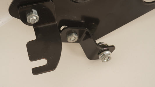 APIO アピオ MTドライバーズフットレスト・ジムニーJB64,JB74 マニュアル車用