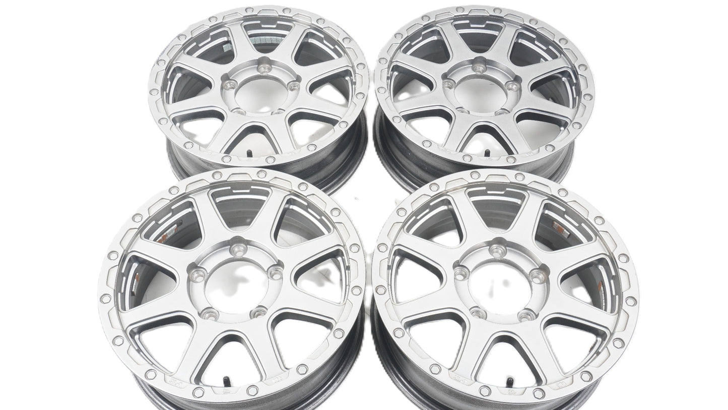 MID オフパフォーマー RT-8 シルバー 16×5.5J +22 139.7-5H 4本 ホイール ジムニー