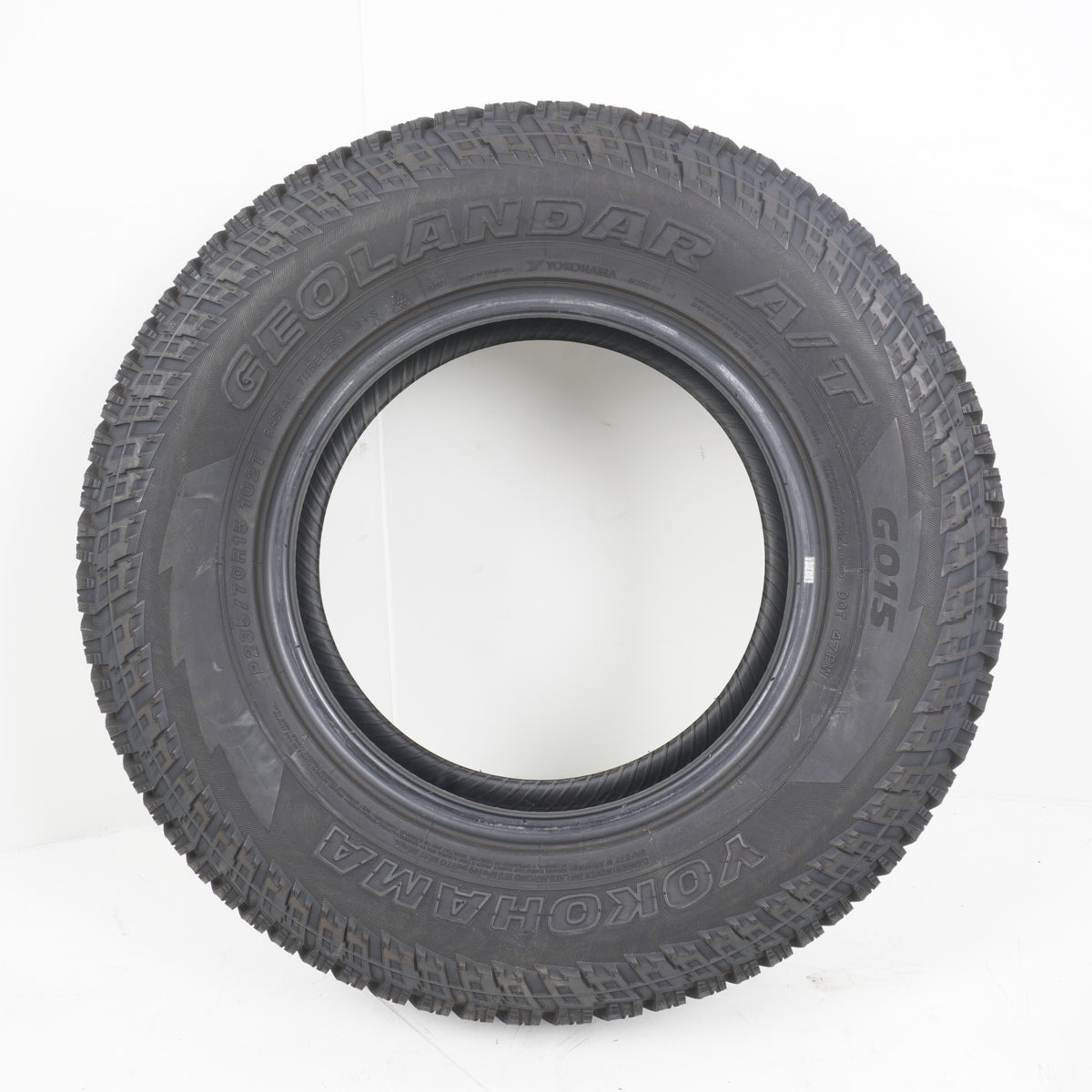 【冬タイヤ規制対応】 2023年製 YOKOHAMA GEOLANDAR A/T G015 OWL ヨコハマ ジオランダー 235/70R16 4本 ホワイトレター