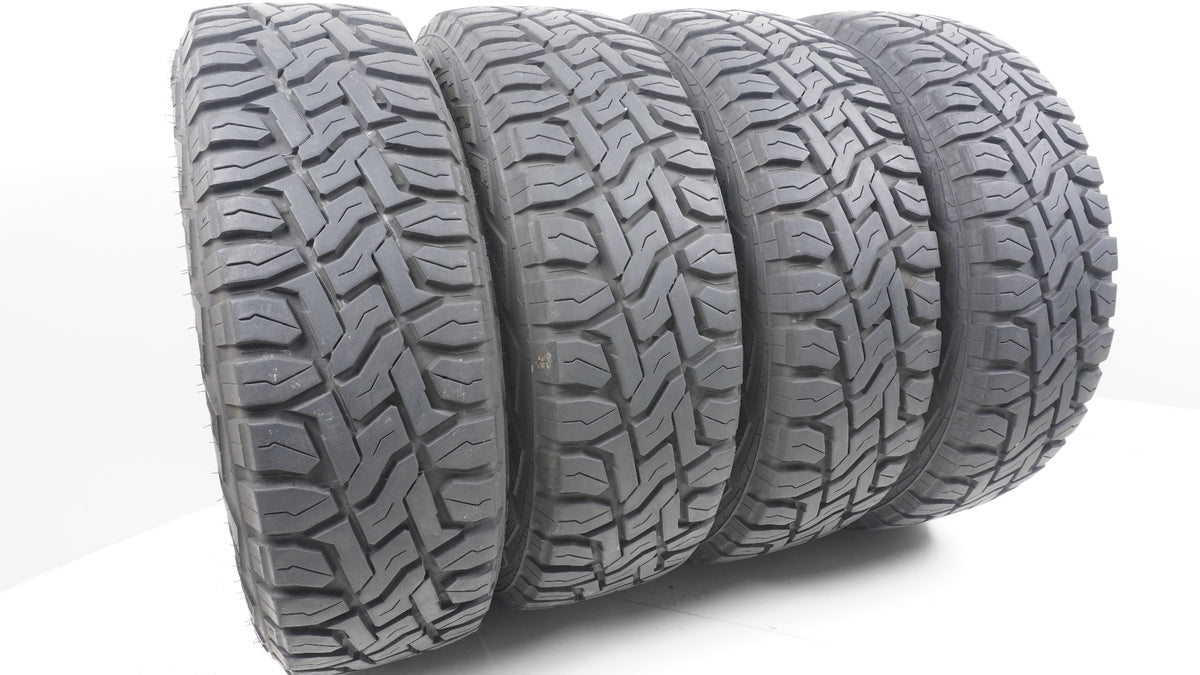 2023年製 TOYO OPENCOUNTRY R/T オープンカントリー 235/70R16 106Q WL 4本