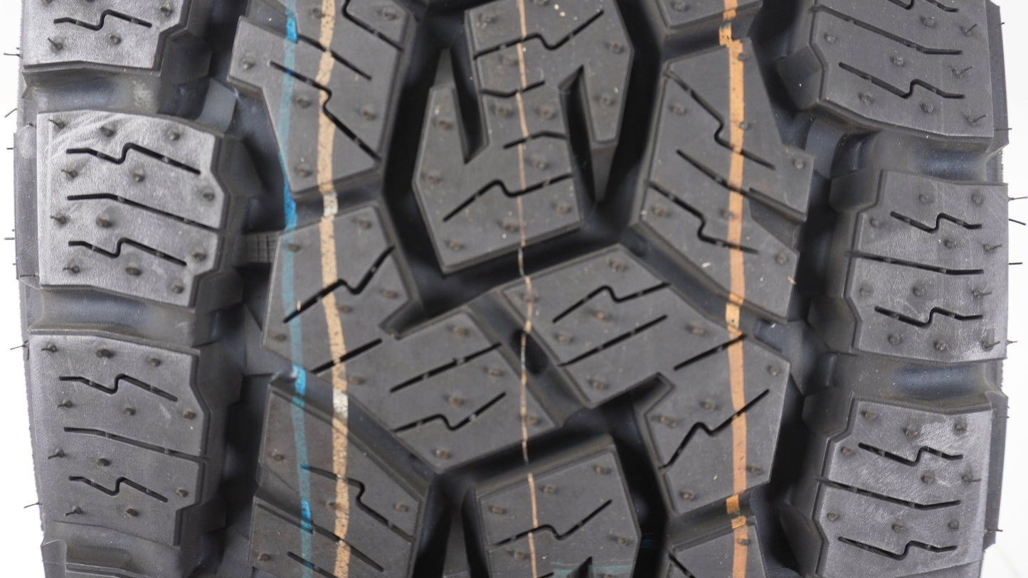 シーエルリンク オールドスタイルスチールホイール MB マットブラック 16×6J -5 139.7-5H / TOYO OPENCOUNTRY A/T3 WL 215/70R16 100T タイヤホイール5本セット