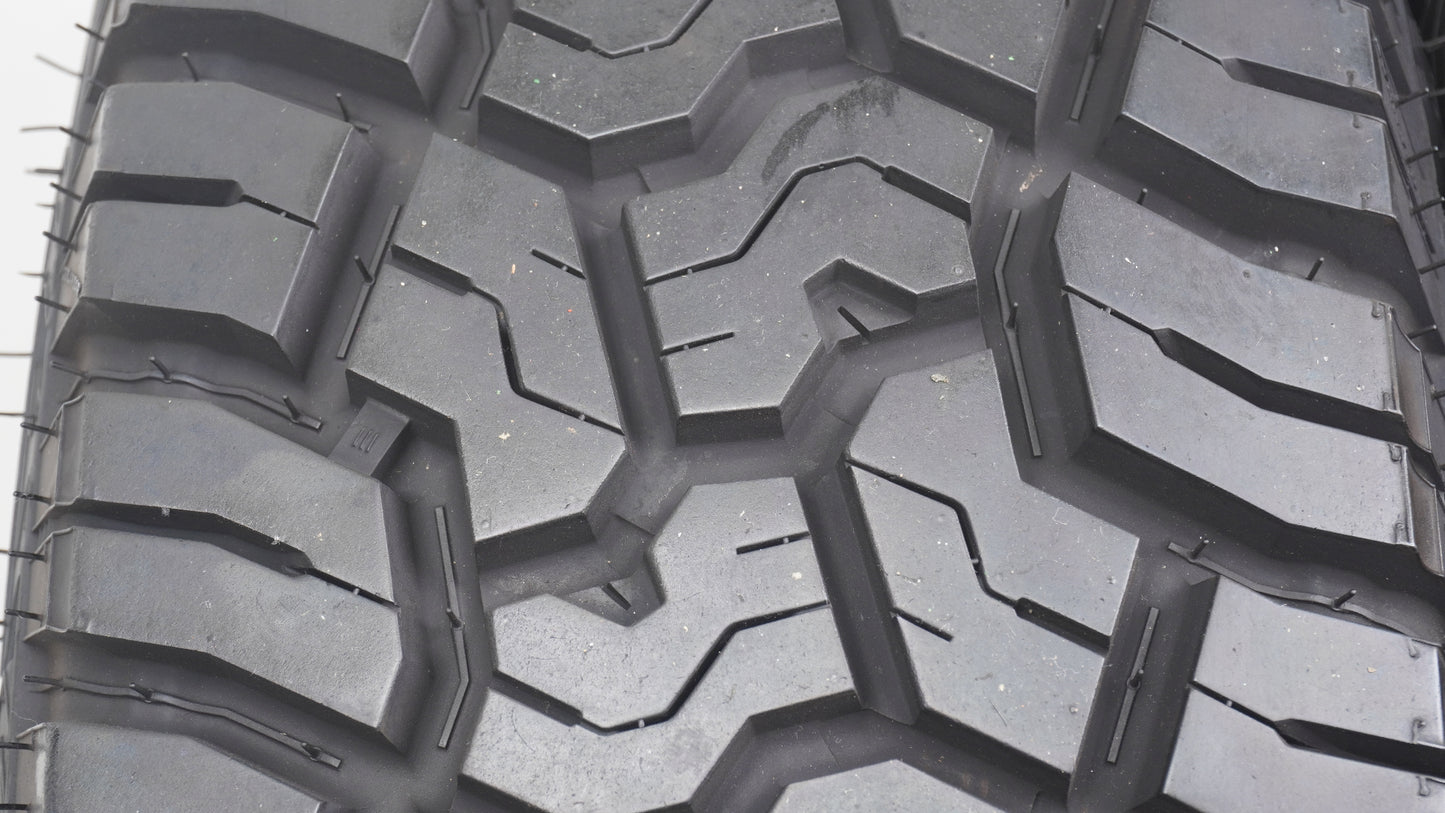 ヨコハマ ジオランダー GEOLANDAR X-AT G016  LT 215/70R16 100/97Q 2023年製 4本セット