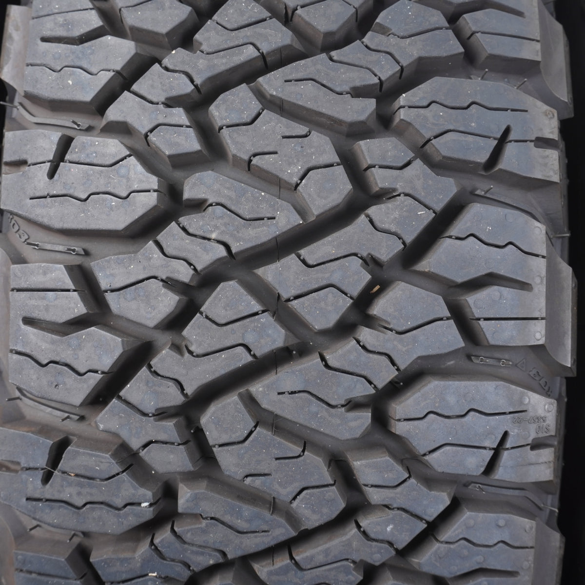 【使用僅か】 RAYS DAYTONA F6boost レイズ デイトナ 16×6J -5 139.7-5H / BFGoodrich KO3 225/70R16 2025年製 5本