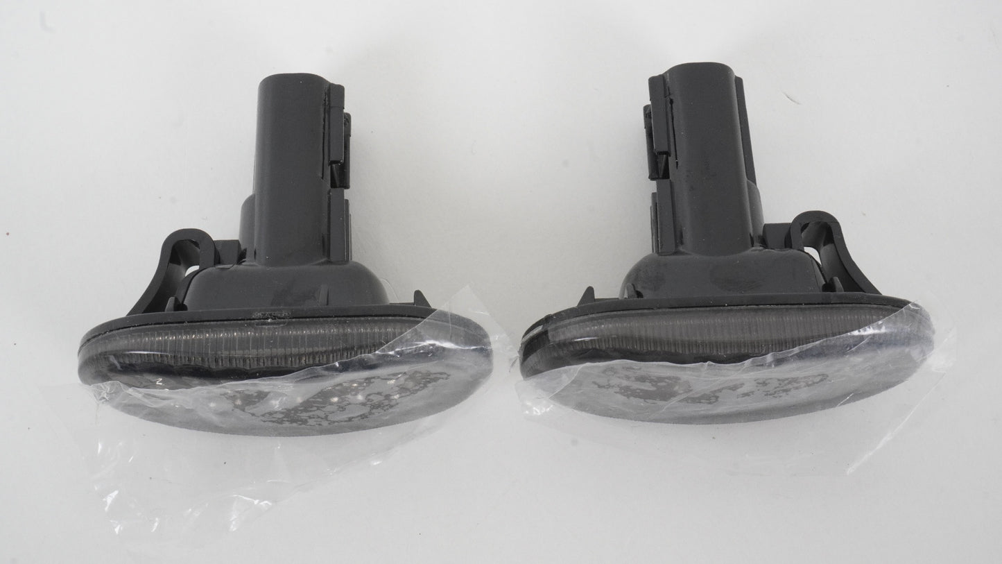 メーカー不明 サイドマーカー スモークレンズ JB64 JB74 ジムニー JB23W9型以降 JB43W8型以降装着不可