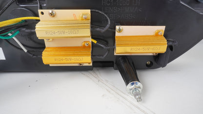 ショウワガレージ LEDテールランプ E00162 クリアレンズ ホワイトバー  JB64 JB74 JC74 ジムニー シエラ ノマド