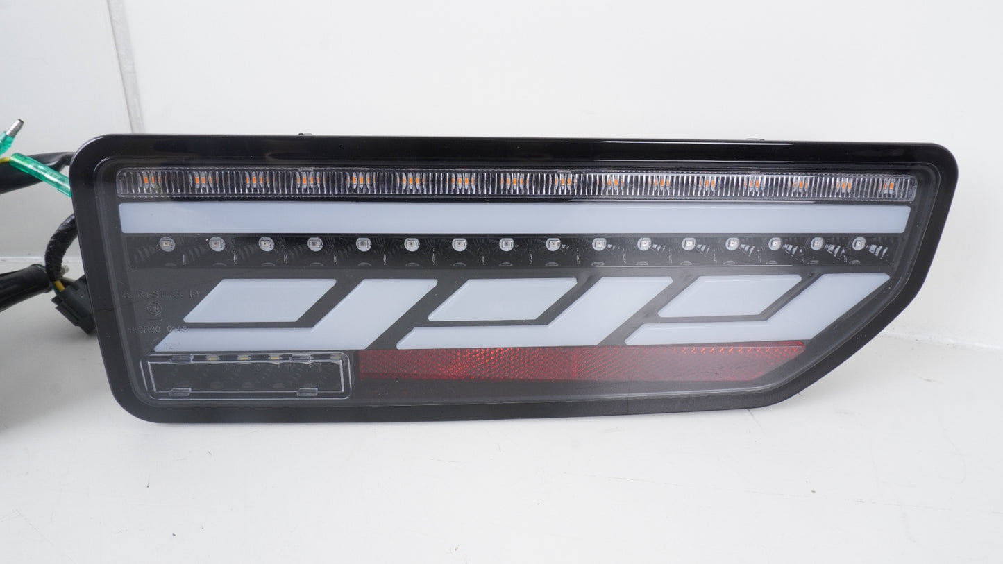 ショウワガレージ LEDテールランプ E00162 クリアレンズ ホワイトバー  JB64 JB74 JC74 ジムニー シエラ ノマド