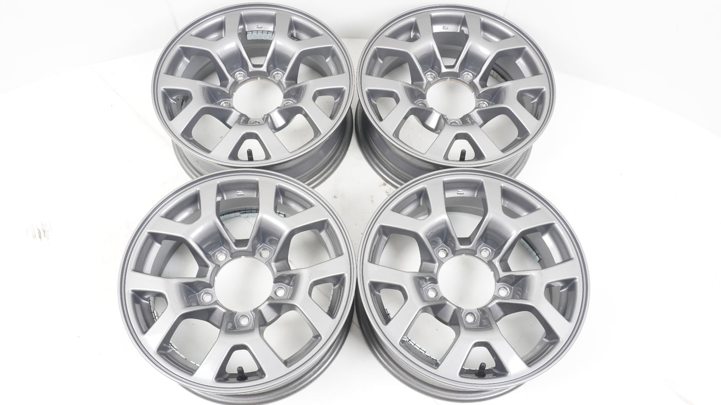 JB74シエラ JC74ノマド スズキ純正アルミ 15×5.5J +5 139.7-5H 4本 ホイール