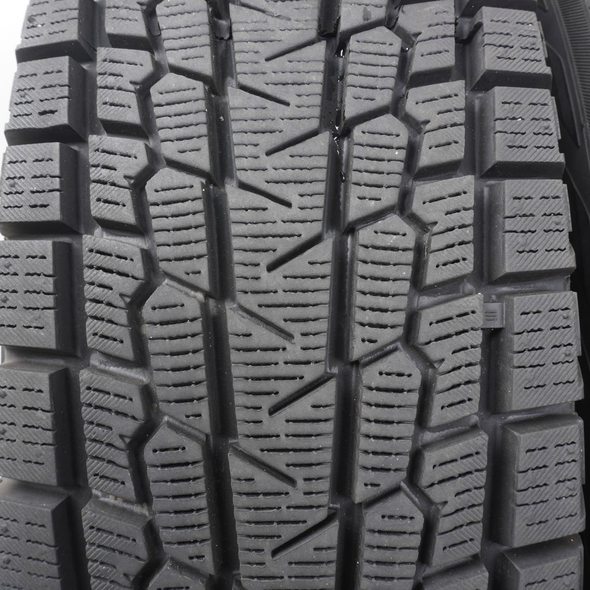 【バリ山】 2024年製 195/80R15 アイスガード G075 / ウェッズ キーラー WEDS KEELER 1560 ±0 139.7-5H 4本 スタッドレス