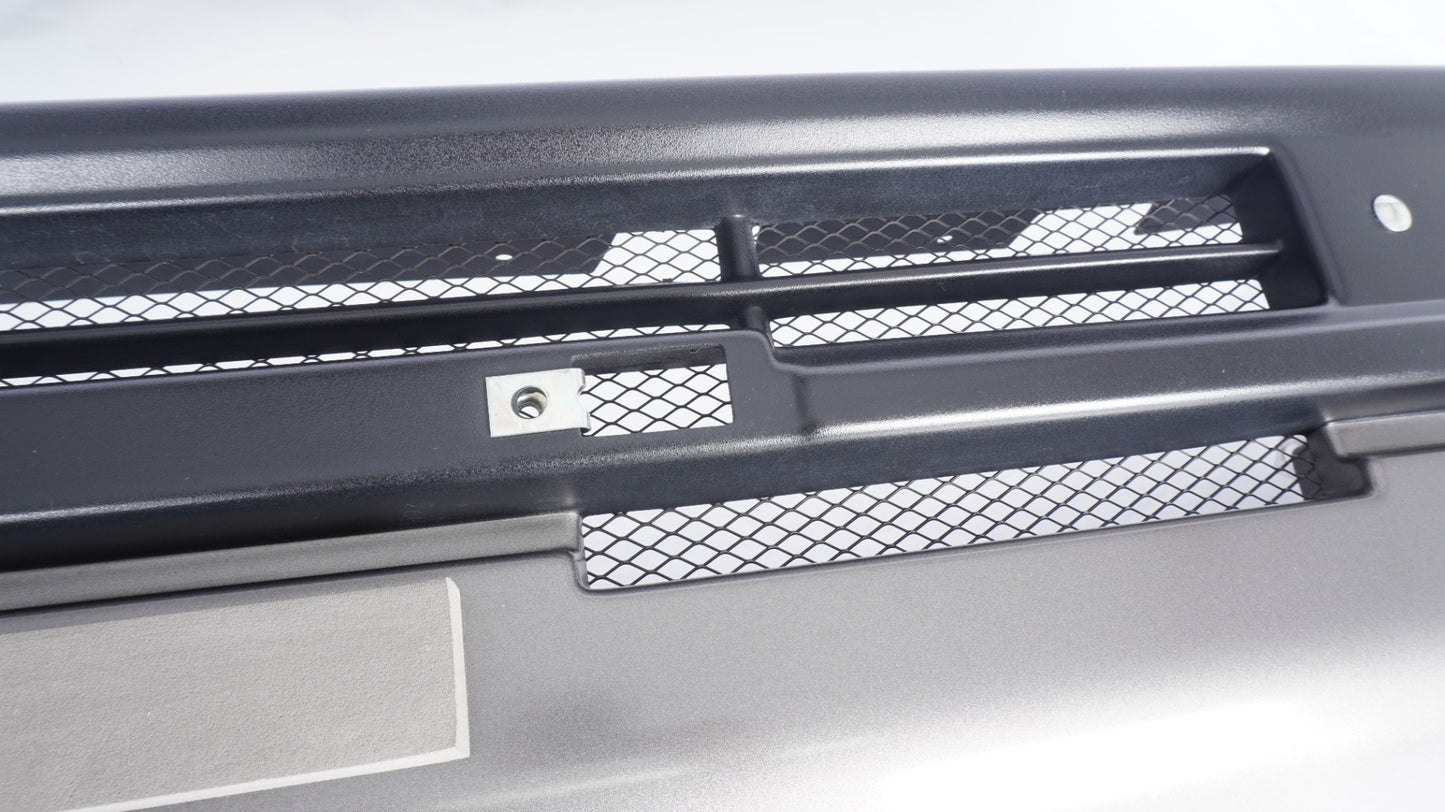 DAMD ダムド ザ・ルーツ フロントバンパー “JIMNY the ROOTS”&“little : B” 粗目ﾏｯﾄﾌﾞﾗｯｸ×ｶﾞﾝﾒﾀ JB64ジムニー