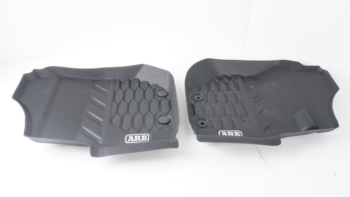ARB スズキジムニーノマド JC74 MT専用 ARBフロアマット JC74 MT