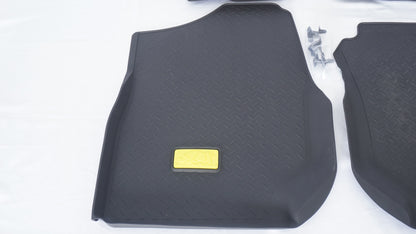 試着のみ スズキ純正 ジムニー フロアマット(トレー) AT車用 JB64W 縞鋼板柄 合成ゴム サイマーク入り