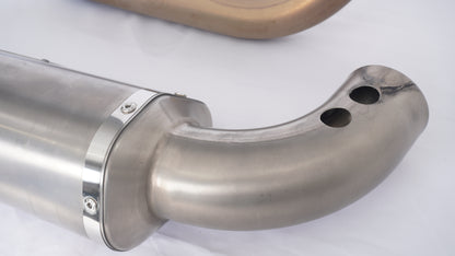 APIO x YOSHIMURA TOTSUGEKI アピオ ヨシムラ トツゲキR-77J チタンサイクロン ジムニー（JB64-1型〜5型用）マフラー