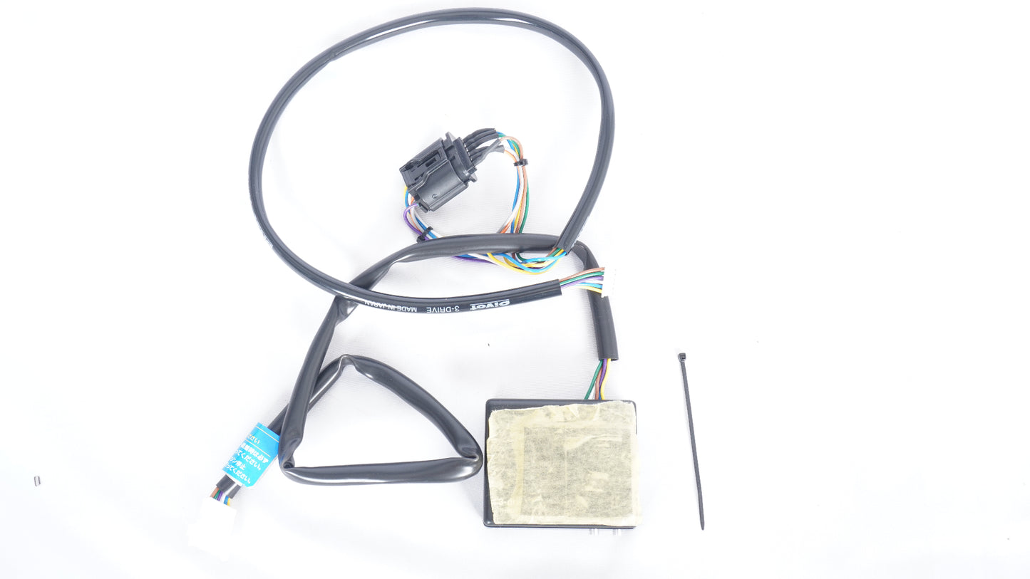 pivot ピボット スロットルコントローラー 3-DRIVE EVO 専用ハーネスTH-2C付き JB64 JB74 JC74 ジムニー シエラ ノマド