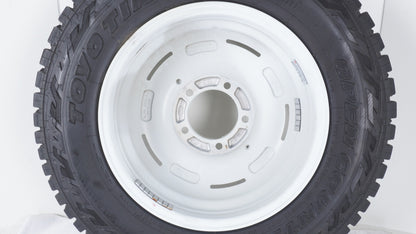 スペア用 CRIMSON DEAN ディーン クロスカントリー 16×5.5J +20 139.7-5H 1本 / TOYO OPENCOUNTRY R/T 185/85R16 2022年製 未走行 1本 キャップネジ欠品　JB64