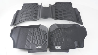 ARB スズキジムニーノマド JC74 MT専用 ARBフロアマット JC74 MT
