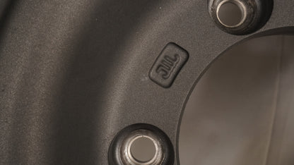 アピオ　ワイルドボアSR  BFグッドリッチ KM3 MT215/75/R15 4本