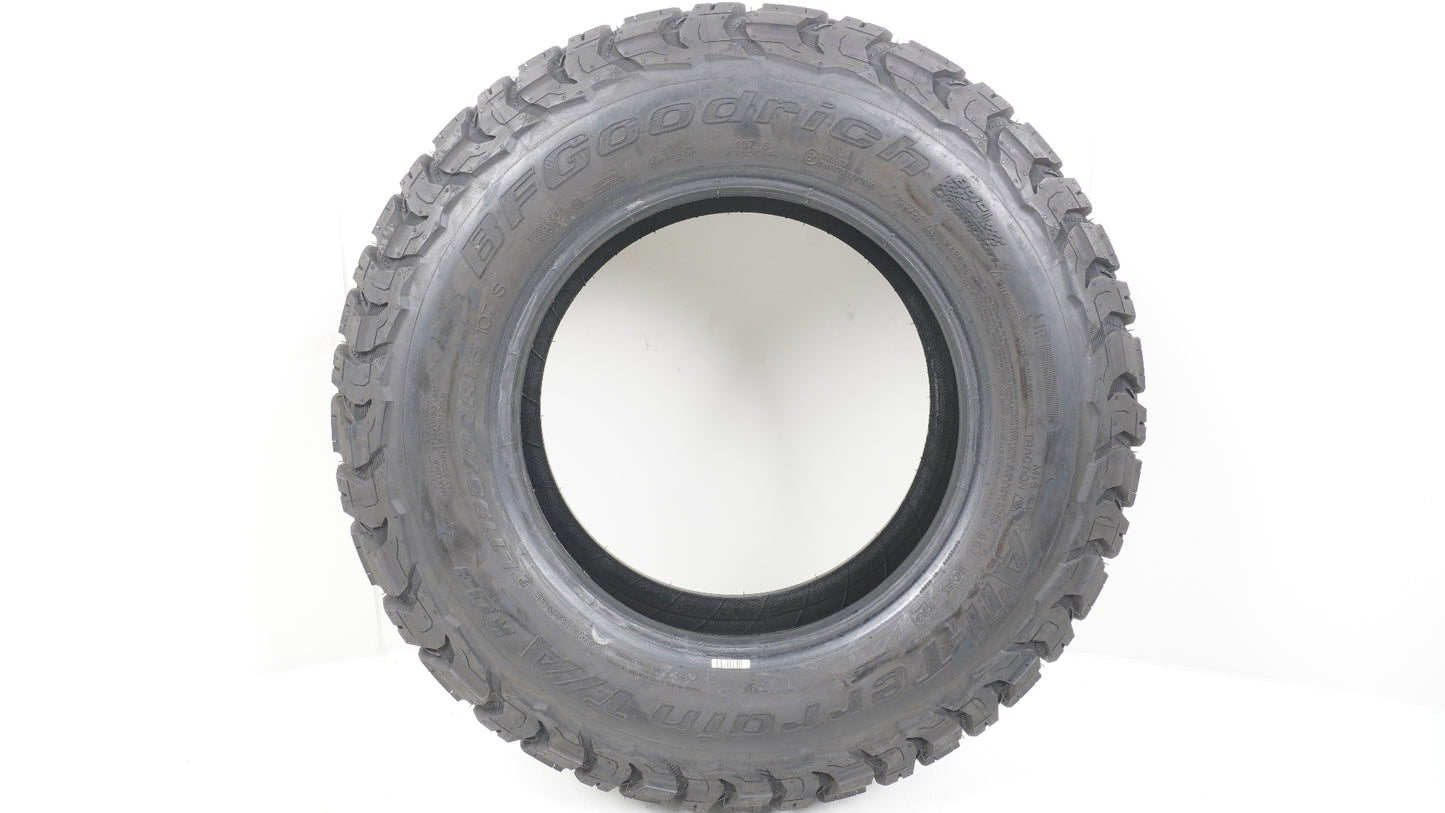 【走行僅か】【冬タイヤ規制対応】 2025年製 BFGoodrich ALL-TERRAIN KO3 グッドリッチ オールテレーン LT195/80R15 107S 4本