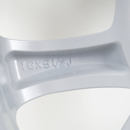 【ほぼ未使用】 スズキ純正部品 JB64ジムニー オプション アルミホイール 16×5.5J +22 139.7-5H 1本