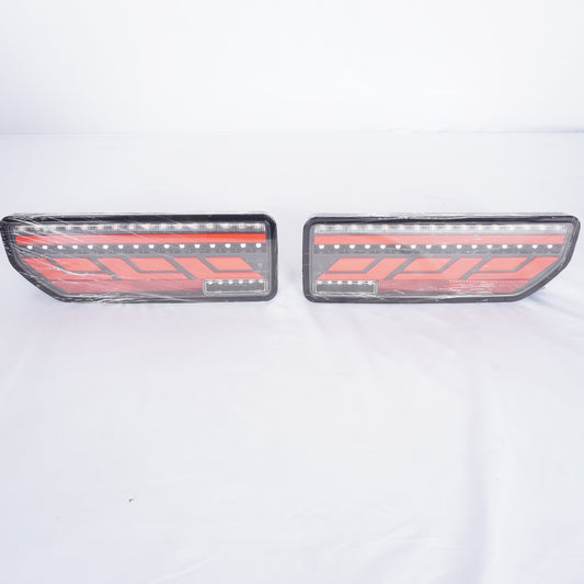 【未使用】 ショウワガレージ LEDテールランプ E00160 クリアレンズ レッドバー JB64 JB74 JC74 ジムニー シエラ ノマド